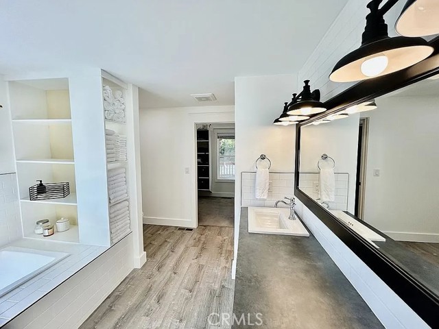 300 Big Meadow Road, Outside Area (Outside Ca) CA: https://media.crmls.org/medias/78a7374a-c82f-493b-b61a-91cd5ea49f2c.jpg