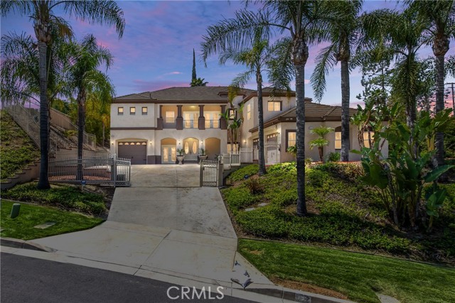 Detail Gallery Image 1 of 65 For 652 Fairway Dr, Redlands,  CA 92373 - 5 Beds | 4/1 Baths