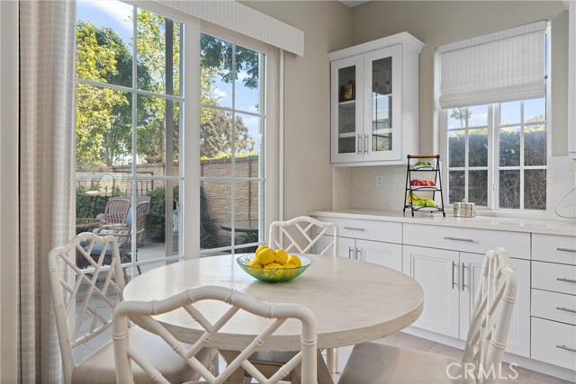 Detail Gallery Image 32 of 60 For 912 Harbor Crossing Ln, Marina Del Rey,  CA 90292 - 4 Beds | 2/1 Baths