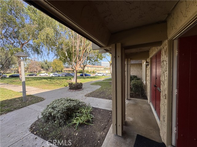 Detail Gallery Image 3 of 53 For 10417 Echo River Ct, Fountain Valley,  CA 92708 - 3 Beds | 2/1 Baths