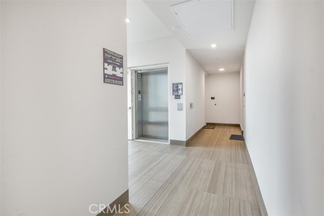 1118 S urbana S, Anaheim CA: https://media.crmls.org/medias/78a9414e-037c-4144-8116-9cd6ef154ddb.jpg