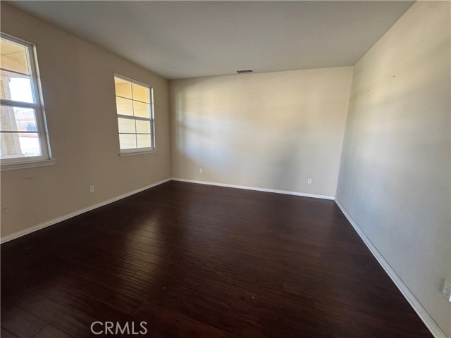 Detail Gallery Image 3 of 39 For 28475 Nautical Point Cir, Menifee,  CA 92585 - 5 Beds | 3/1 Baths