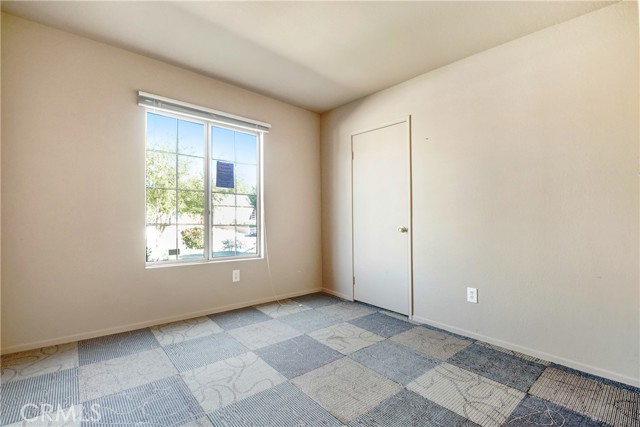 Detail Gallery Image 7 of 20 For 10795 Pershing St, Adelanto,  CA 92301 - 3 Beds | 2 Baths