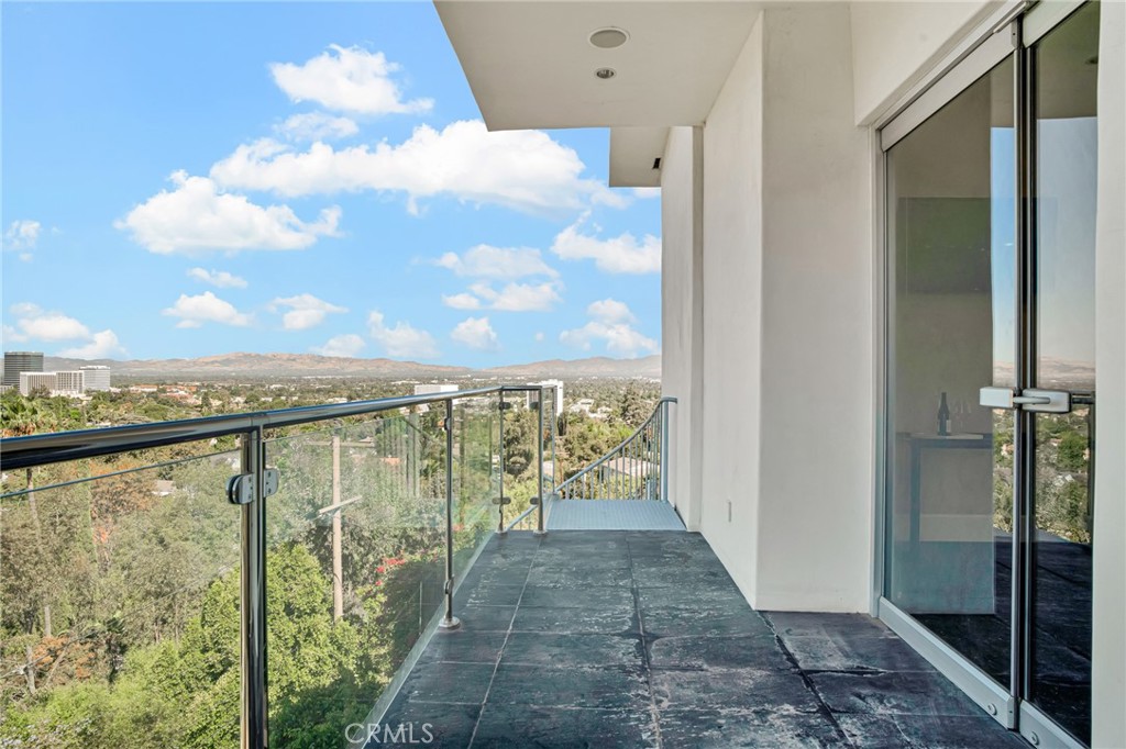 14721 Round Valley DriveSherman Oaks img 6