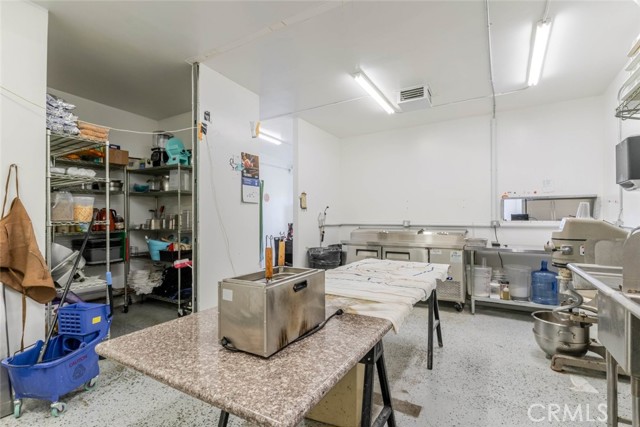 4732 Eagle Rock Boulevard, Los Angeles CA: https://media.crmls.org/medias/78aaa368-118c-436e-a20e-1d9eadb55e48.jpg