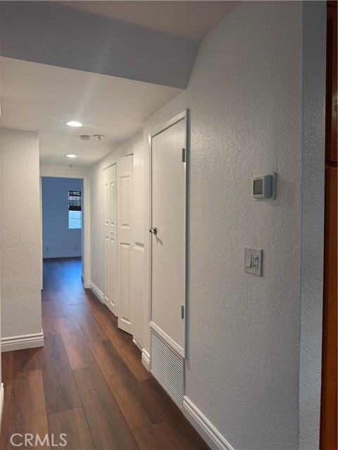 Detail Gallery Image 7 of 17 For 301 W Mountain View Ave #106,  La Habra,  CA 90631 - 2 Beds | 2 Baths