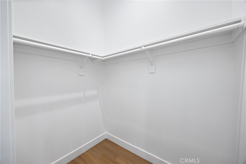 https://media.crmls.org/medias/78ab8a85-0144-4a49-a888-af49c95edad4.jpg?preset=X-Large