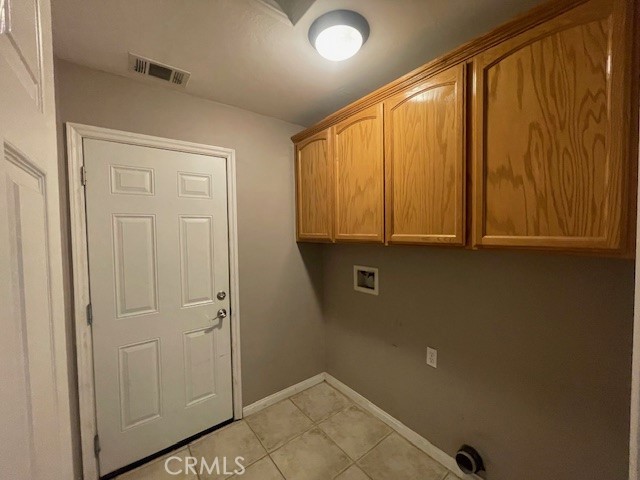 Detail Gallery Image 5 of 17 For 12608 Mauna Loa Ave, Bakersfield,  CA 93312 - 4 Beds | 2 Baths