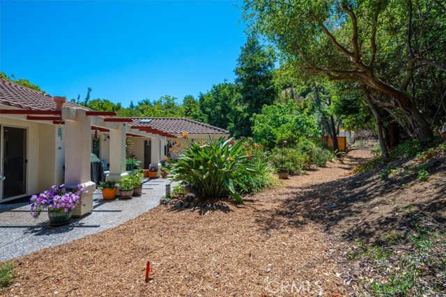 1989 Royal, San Luis Obispo CA: https://media.crmls.org/medias/78ad0a10-0585-4d18-ba8a-586ee8134baf.jpg