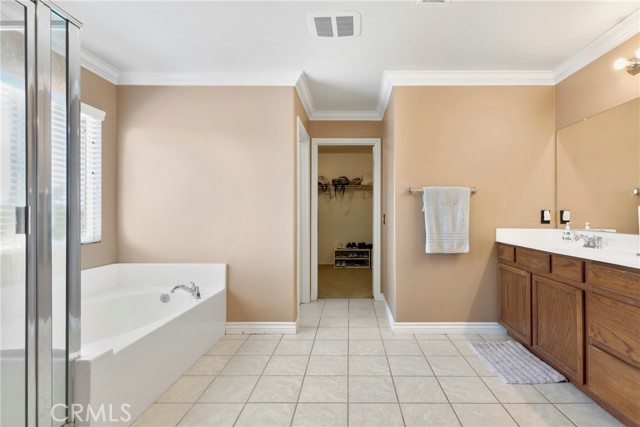 Detail Gallery Image 22 of 29 For 6785 Cecille Cir, Corona,  CA 91752 - 4 Beds | 2/1 Baths