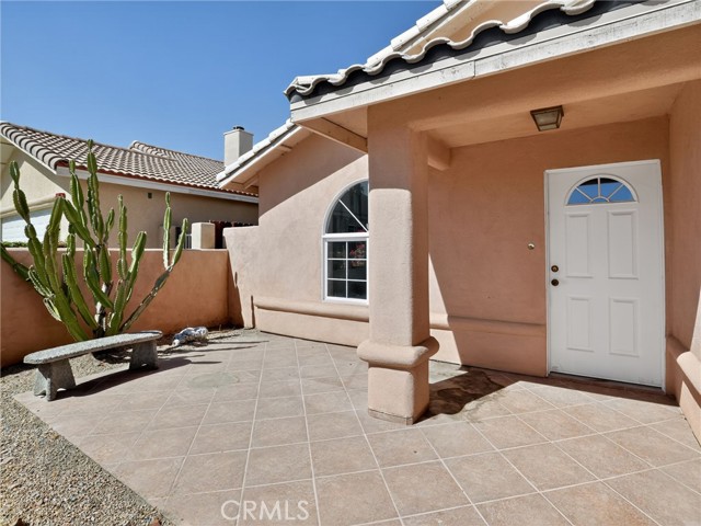 Detail Gallery Image 3 of 22 For 51895 Avenida Martinez, La Quinta,  CA 92253 - 3 Beds | 2 Baths