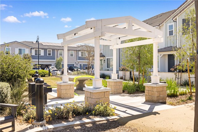 Detail Gallery Image 34 of 35 For 4056 E Peony Paseo #16,  Ontario,  CA 91761 - 3 Beds | 2/1 Baths