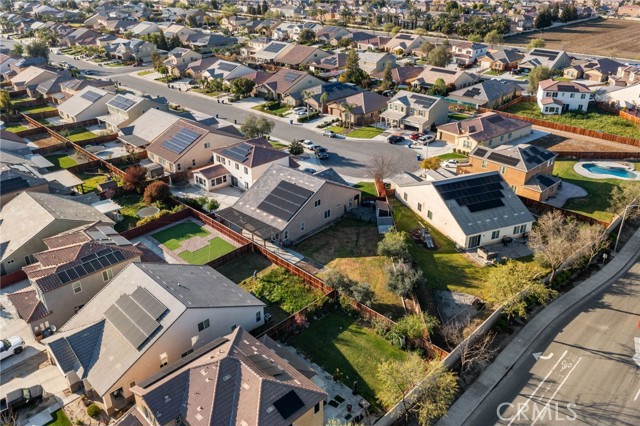 Detail Gallery Image 45 of 59 For 9705 Dutchman Peak, Bakersfield,  CA 93311 - 4 Beds | 3 Baths