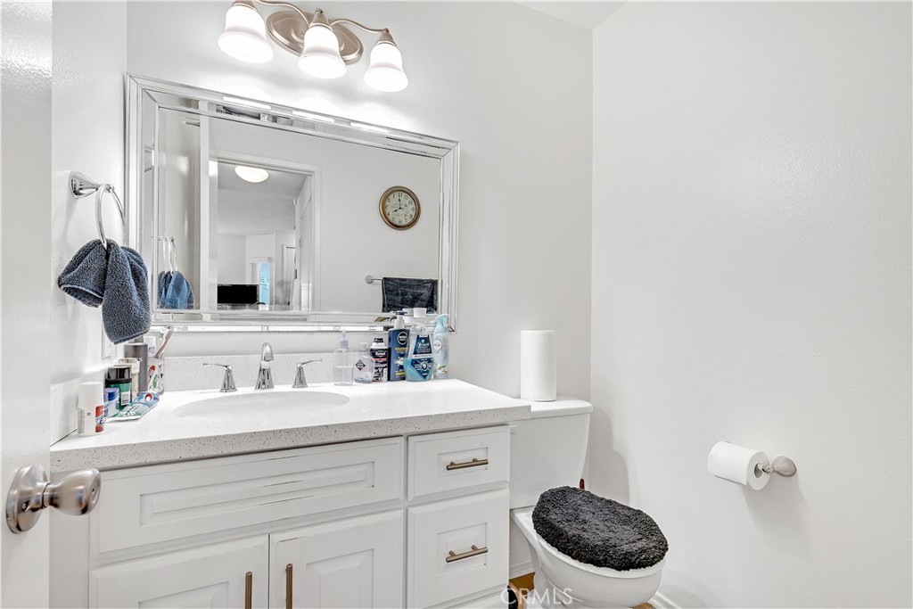 MLS #OC25258602 image #7