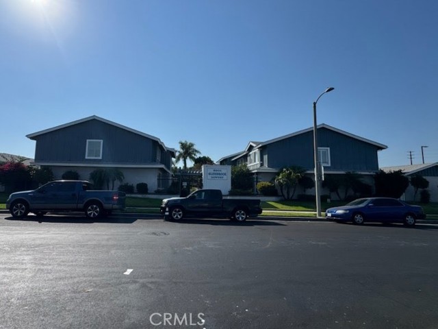 8901 Serapis Avenue, Downey CA: https://media.crmls.org/medias/78b111df-70fc-4c66-8298-3af8a11e4fb2.jpg