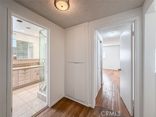 Detail Gallery Image 42 of 55 For 15550 Otsego St, Encino,  CA 91436 - 3 Beds | 2 Baths