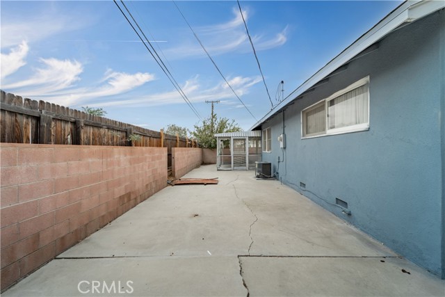 Detail Gallery Image 10 of 15 For 1417 W Avenue H9, Lancaster,  CA 93534 - 3 Beds | 2 Baths