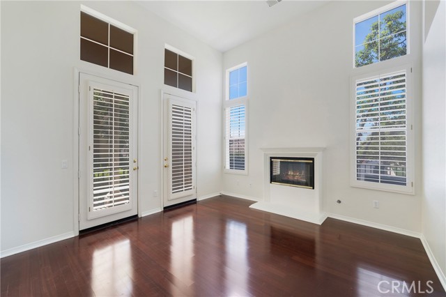 Detail Gallery Image 12 of 37 For 70 Chula Vista, Irvine,  CA 92602 - 3 Beds | 2/1 Baths
