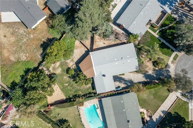 Detail Gallery Image 16 of 16 For 17531 Romar St, Northridge,  CA 91325 - 4 Beds | 2 Baths