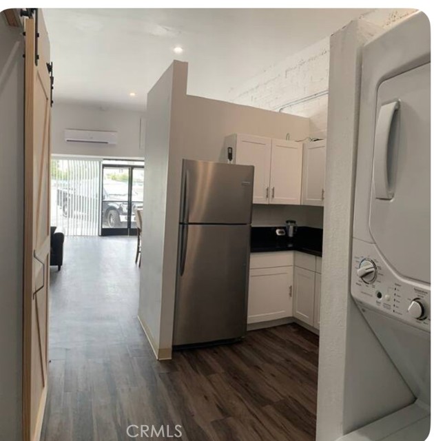 165 2nd street, Pomona CA: https://media.crmls.org/medias/78b48e0b-e4b3-4e0b-b6a8-08fa86d858be.jpg