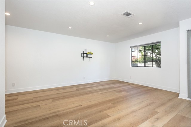 3 Bed Home for Sale in Agoura Hills, California
