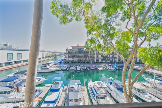 Front Image Thumbnail for CRCV25249290