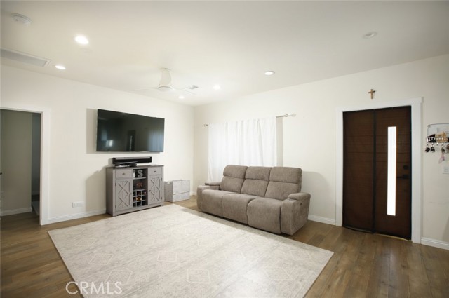 Detail Gallery Image 29 of 45 For 11101 Sarah St, Toluca Lake,  CA 91602 - 6 Beds | 5 Baths