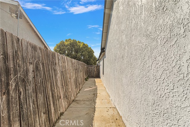 Detail Gallery Image 27 of 36 For 11686 Old Field Ave, Fontana,  CA 92337 - 3 Beds | 1 Baths