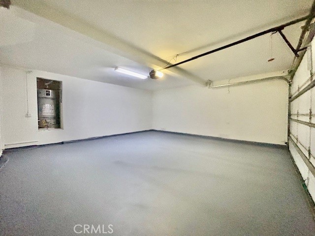 https://media.crmls.org/medias/78b6c1f7-058f-4ff1-947d-84421e4233fb.jpg?preset=X-Large