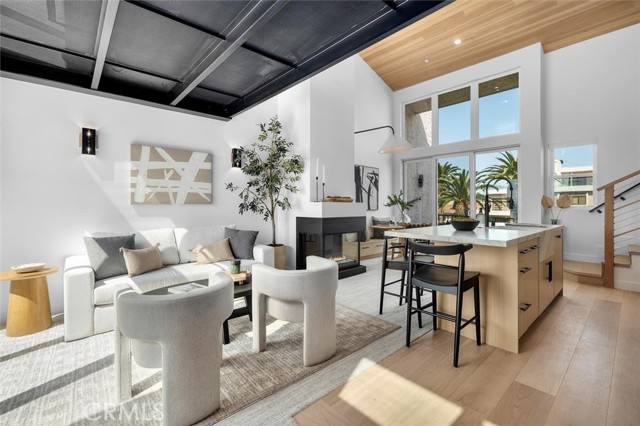 555 Esplanade, Redondo Beach CA: https://media.crmls.org/medias/78b6e9f3-1efc-4deb-bee7-bb4a9a758529.jpg