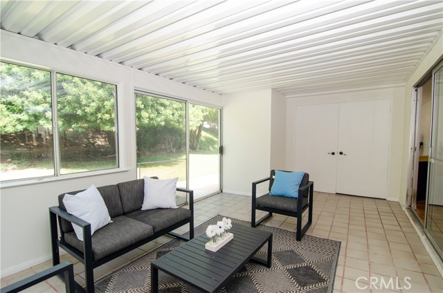Detail Gallery Image 23 of 44 For 26701 Oak Branch Cir, Newhall,  CA 91321 - 2 Beds | 2 Baths