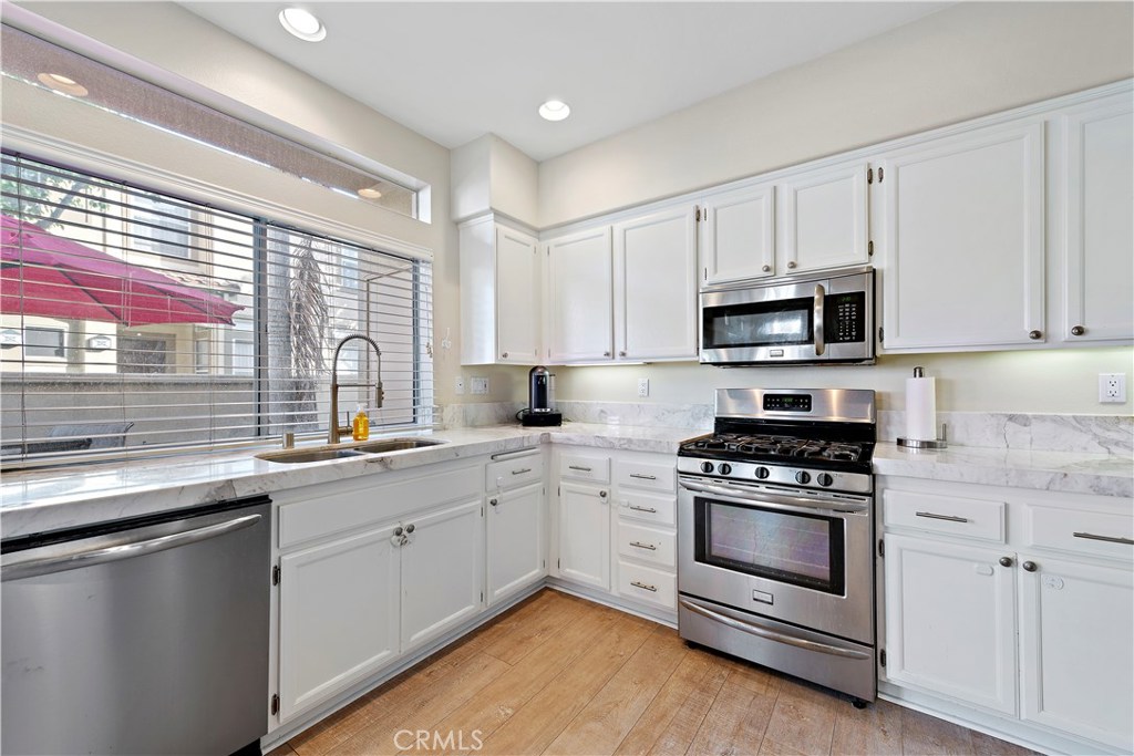 38 Camino Del Oro