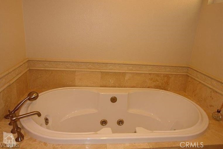 MLS #OC25262000 image #9