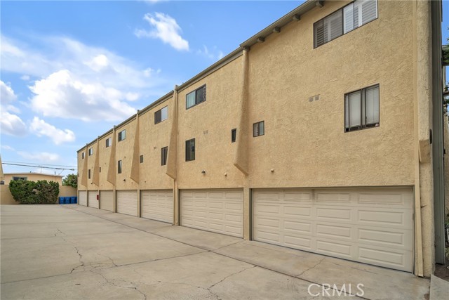 2518 Ruhland Avenue, Redondo Beach, California 90278, 2 Bedrooms Bedrooms, ,2 BathroomsBathrooms,Residential,Sold,Ruhland,SB21180418