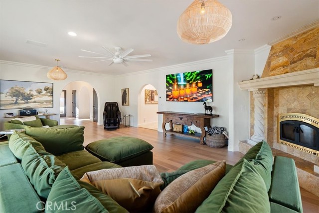 Image 20 of 73 For 6275 Twin Canyon