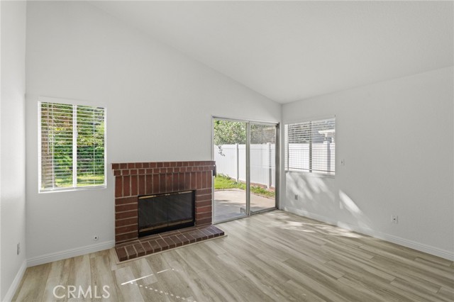 Detail Gallery Image 9 of 34 For 3178 Dogwood Dr, Corona,  CA 92882 - 3 Beds | 2 Baths