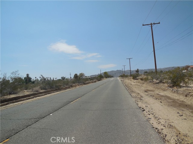 Detail Gallery Image 8 of 8 For 8130 Mesquite Springs Rd, Twentynine Palms,  CA 92277 - – Beds | – Baths