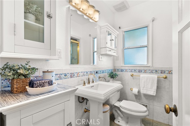 Detail Gallery Image 18 of 51 For 2325 Gaffey St, San Pedro,  CA 90731 - 2 Beds | 2 Baths