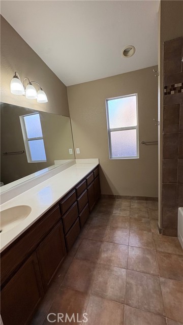 Detail Gallery Image 9 of 17 For 1463 Hunter, Merced,  CA 95340 - 3 Beds | 2 Baths