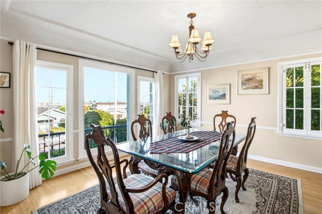 Detail Gallery Image 4 of 29 For 1225 S Leland, San Pedro,  CA 90731 - 4 Beds | 2 Baths