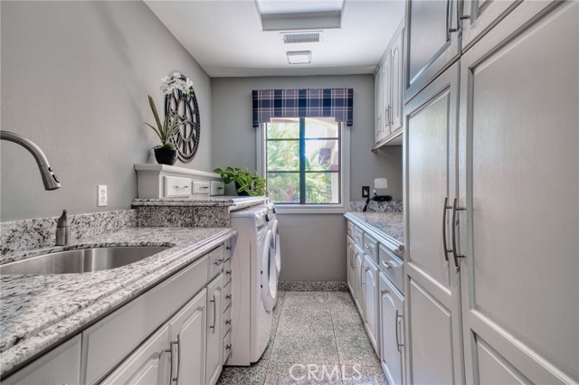 948 Peninsula Avenue, Claremont CA: https://media.crmls.org/medias/78bc0a00-5824-48a7-82f7-1efda07a0b46.jpg