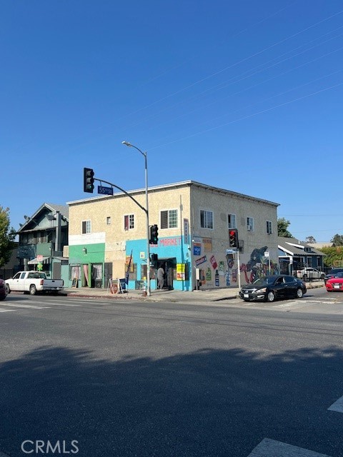 MLS #DW25169717 img 4