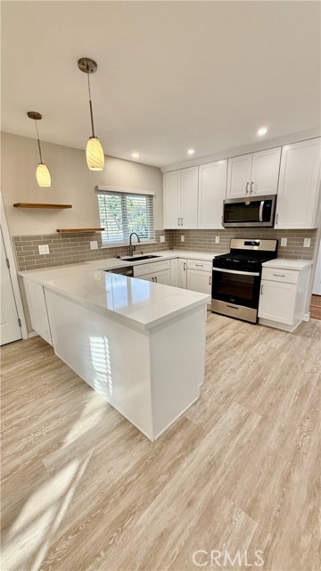 Front Image Thumbnail for CRCV25270942