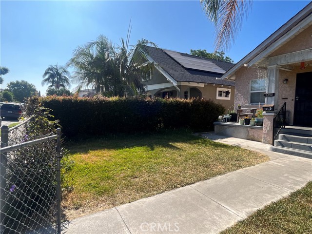 1248 Rolland Curtis Place, Los Angeles CA: https://media.crmls.org/medias/78bd5d74-70fb-40a7-9dcb-83ed90d41007.jpg