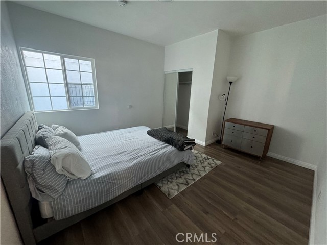 Detail Gallery Image 7 of 13 For 533 E 36th, Los Angeles,  CA 90011 - 4 Beds | 2 Baths