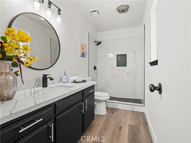 2350 W Avenue N12, Palmdale CA: https://media.crmls.org/medias/78bf3d37-a958-4d80-9a91-7a8d70f7d125.jpg