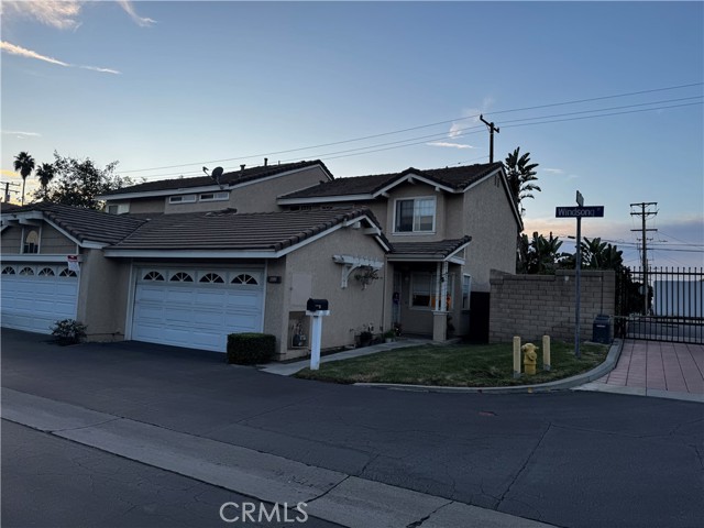 Detail Gallery Image 2 of 28 For 3595 Windsong, El Monte,  CA 91732 - 3 Beds | 2/1 Baths