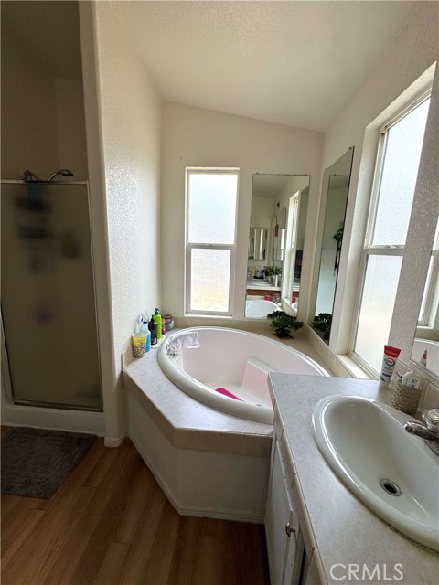 5800 HAMNER, Eastvale CA: https://media.crmls.org/medias/78bfd58e-6446-4755-9e4e-b48c8da9e047.jpg