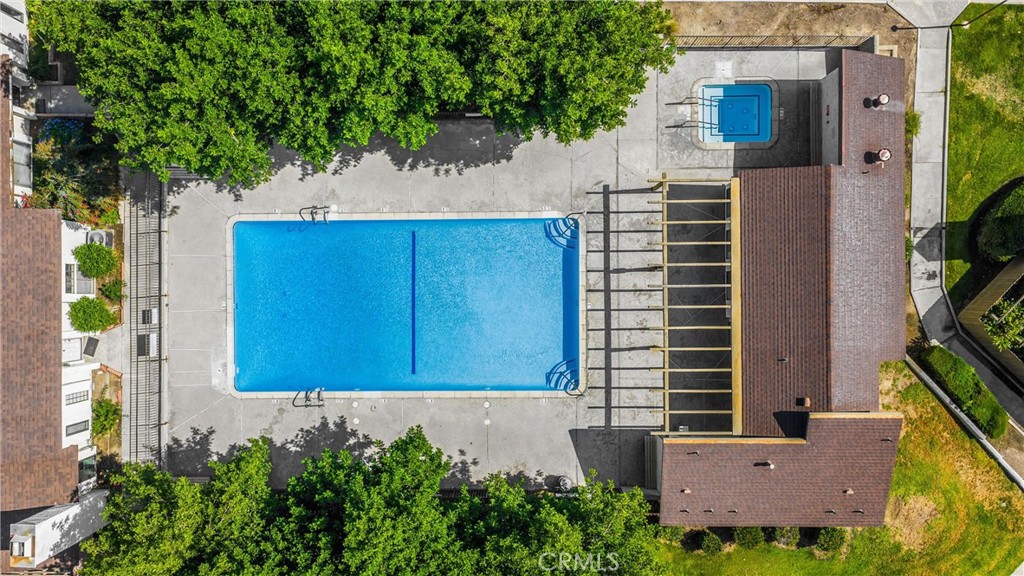 https://media.crmls.org/medias/78bff179-b40b-40f7-87e2-0f5408ff18e8.jpg?preset=X-Large