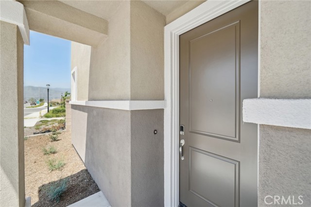 2132 Bergamot Street, Redlands CA: https://media.crmls.org/medias/78c0ae78-9eb0-4d80-a133-66683dbd9c0f.jpg